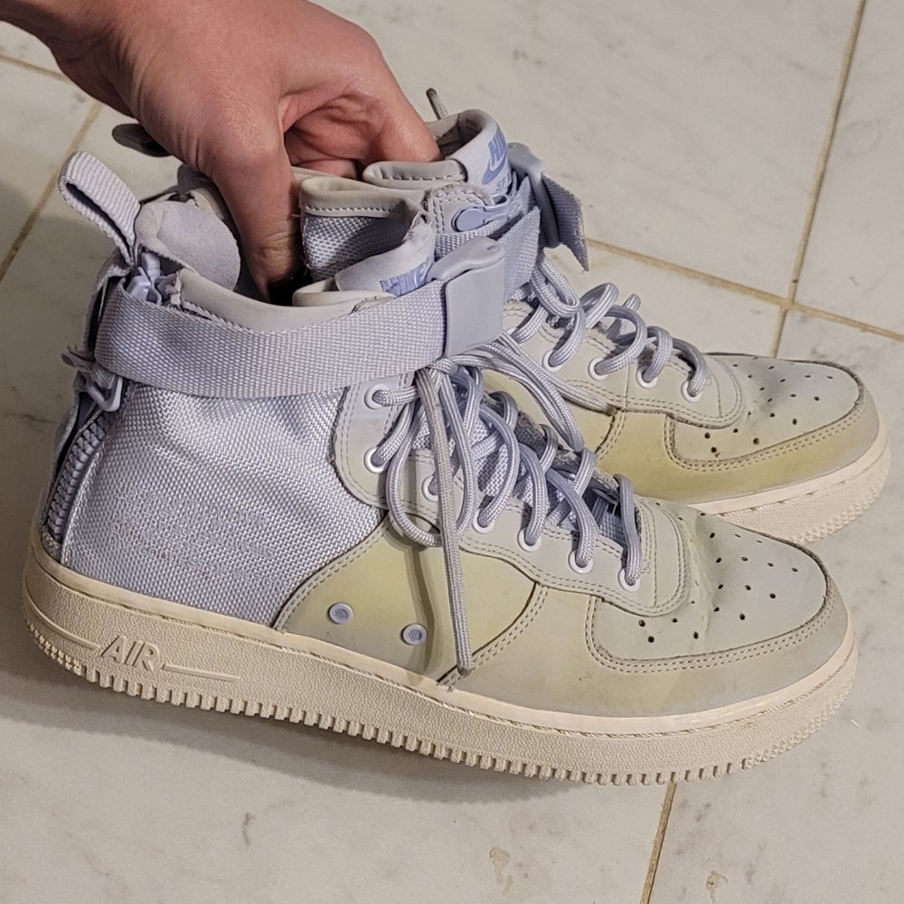 Nike SF AF1 MID GS PALEST PURPLE Shoe Air Force 1 AJ0424-500